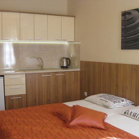 Private Rooms Silvia Varna Exterior photo